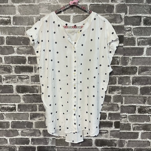 LOFT Tops - NWT Loft button down blouse embroidered